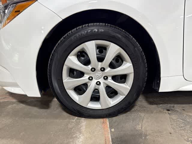 Thumbnail: 2025 Toyota Corolla - 10