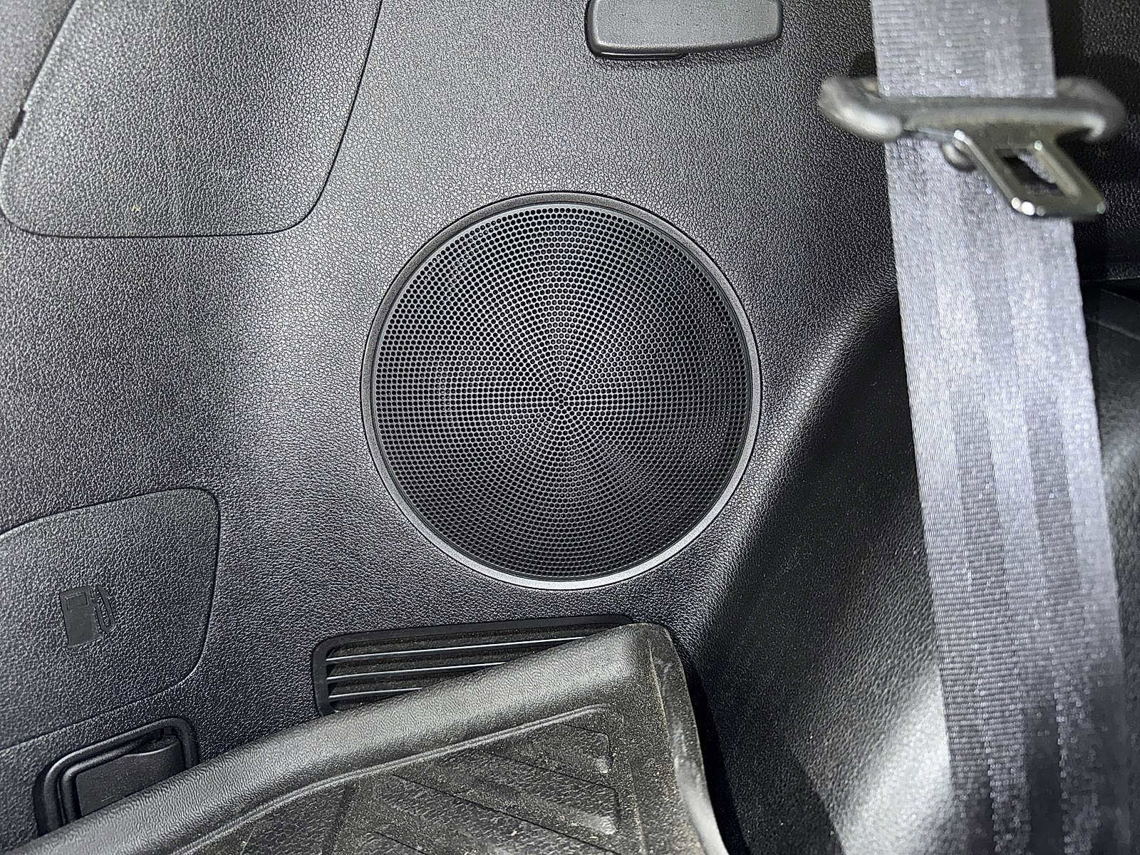 Thumbnail: 2016 Kia Sorento - 28