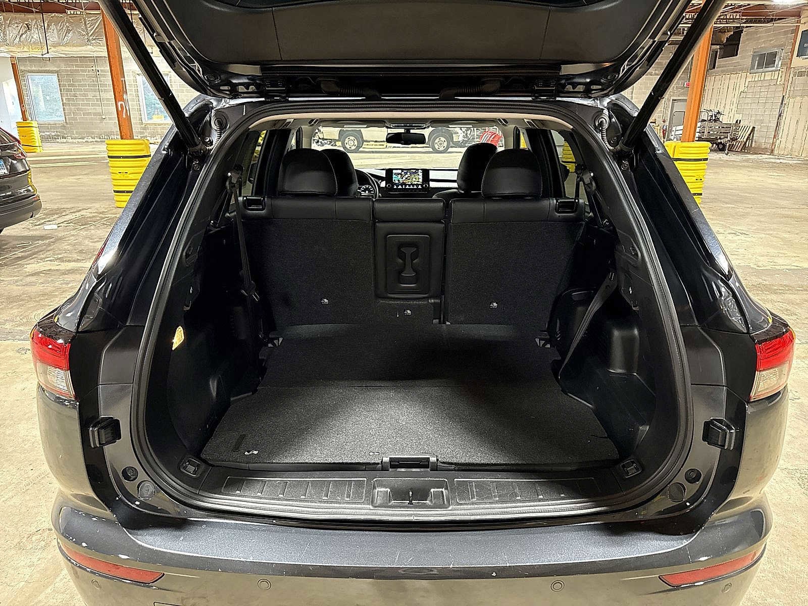 Thumbnail: 2024 Mitsubishi Outlander - 11