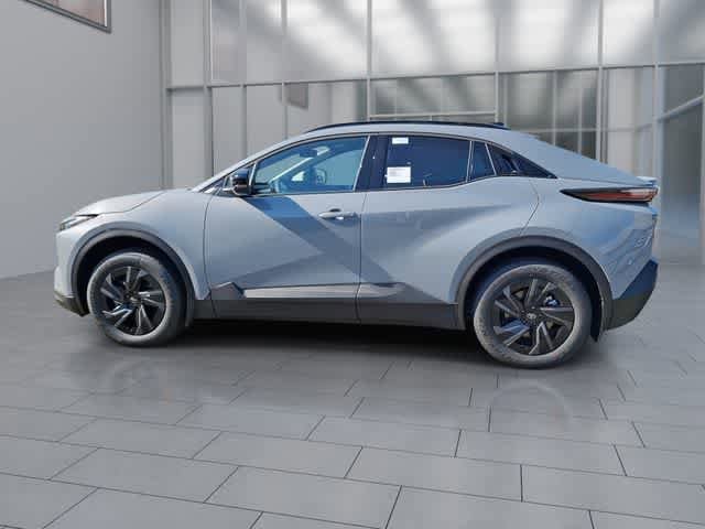 Thumbnail: 2026 Toyota C-HR - 2