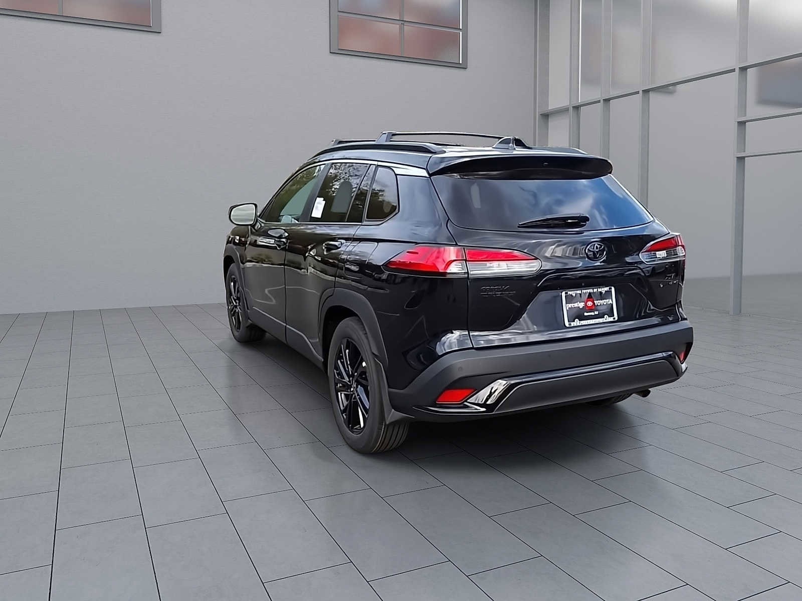 Thumbnail: 2026 Toyota Corolla Cross - 9