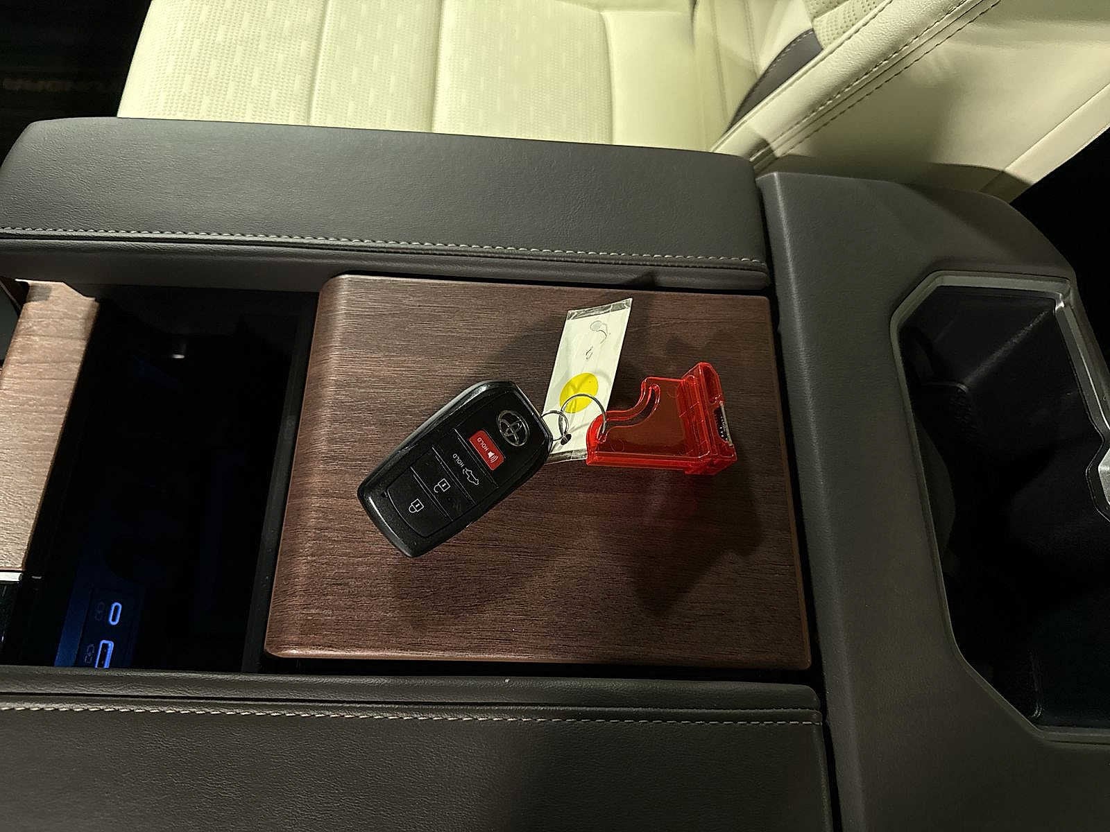 Thumbnail: 2023 Toyota Tundra - 38