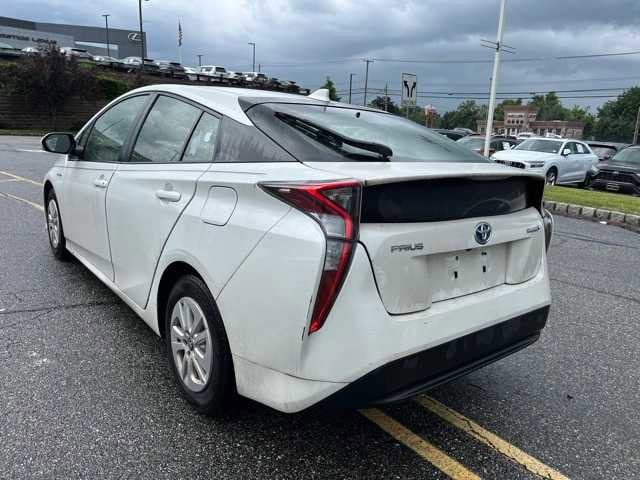 Thumbnail: 2017 Toyota Prius - 6