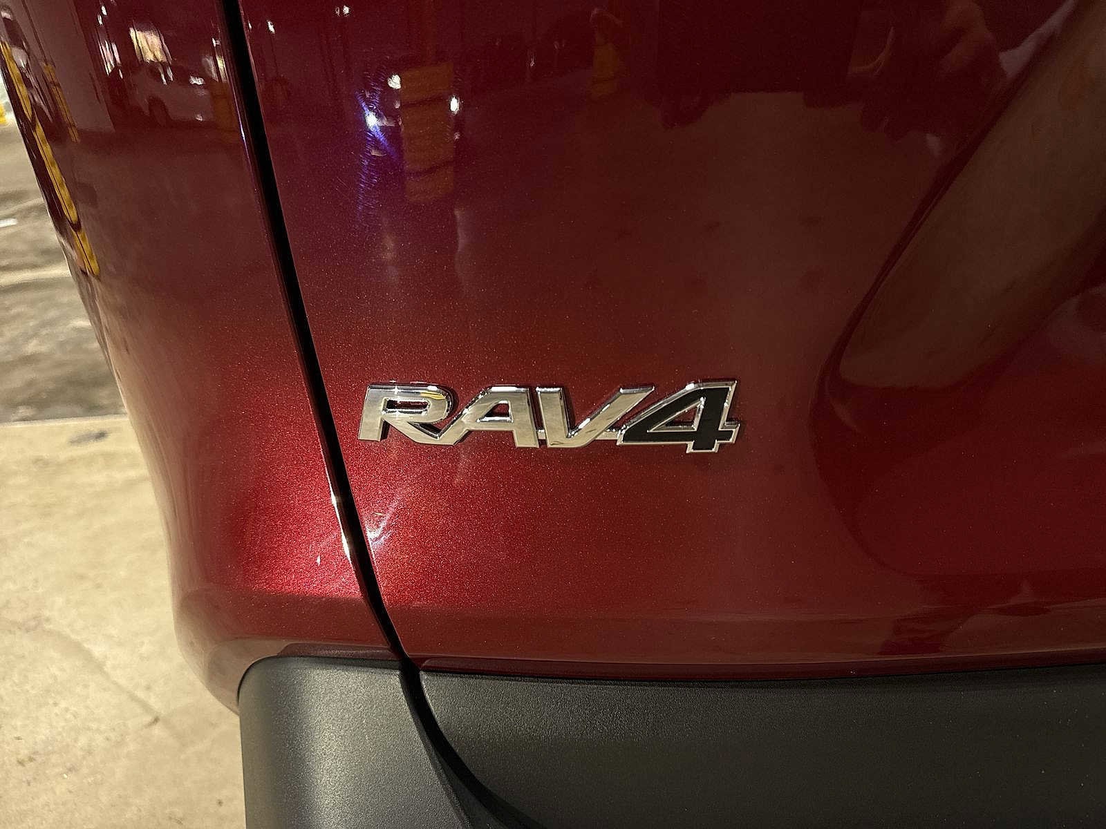 Thumbnail: 2024 Toyota RAV4 - 24