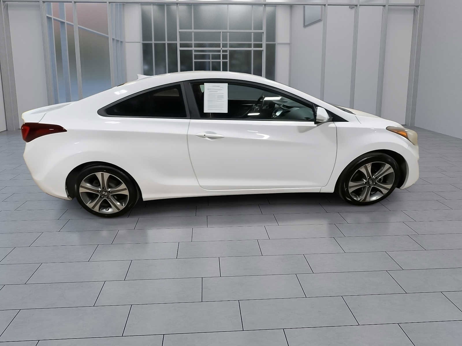 Thumbnail: 2014 Hyundai Elantra - 9