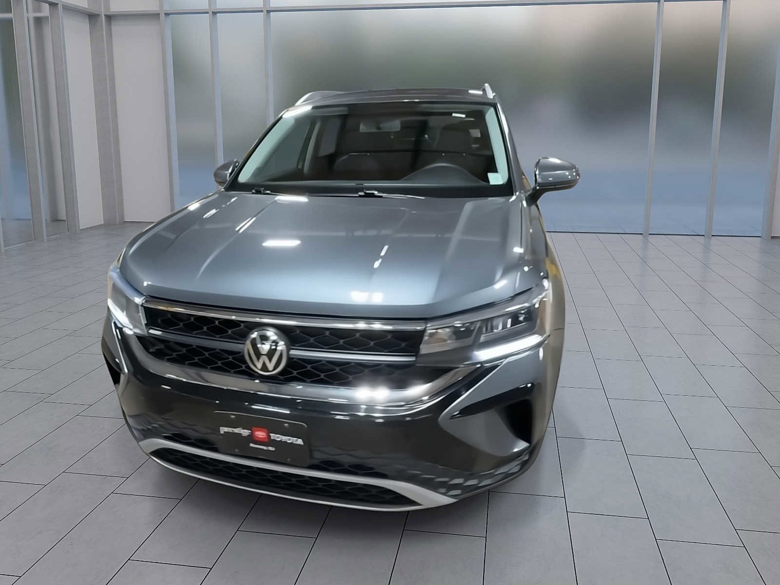 Thumbnail: 2022 Volkswagen Taos - 3