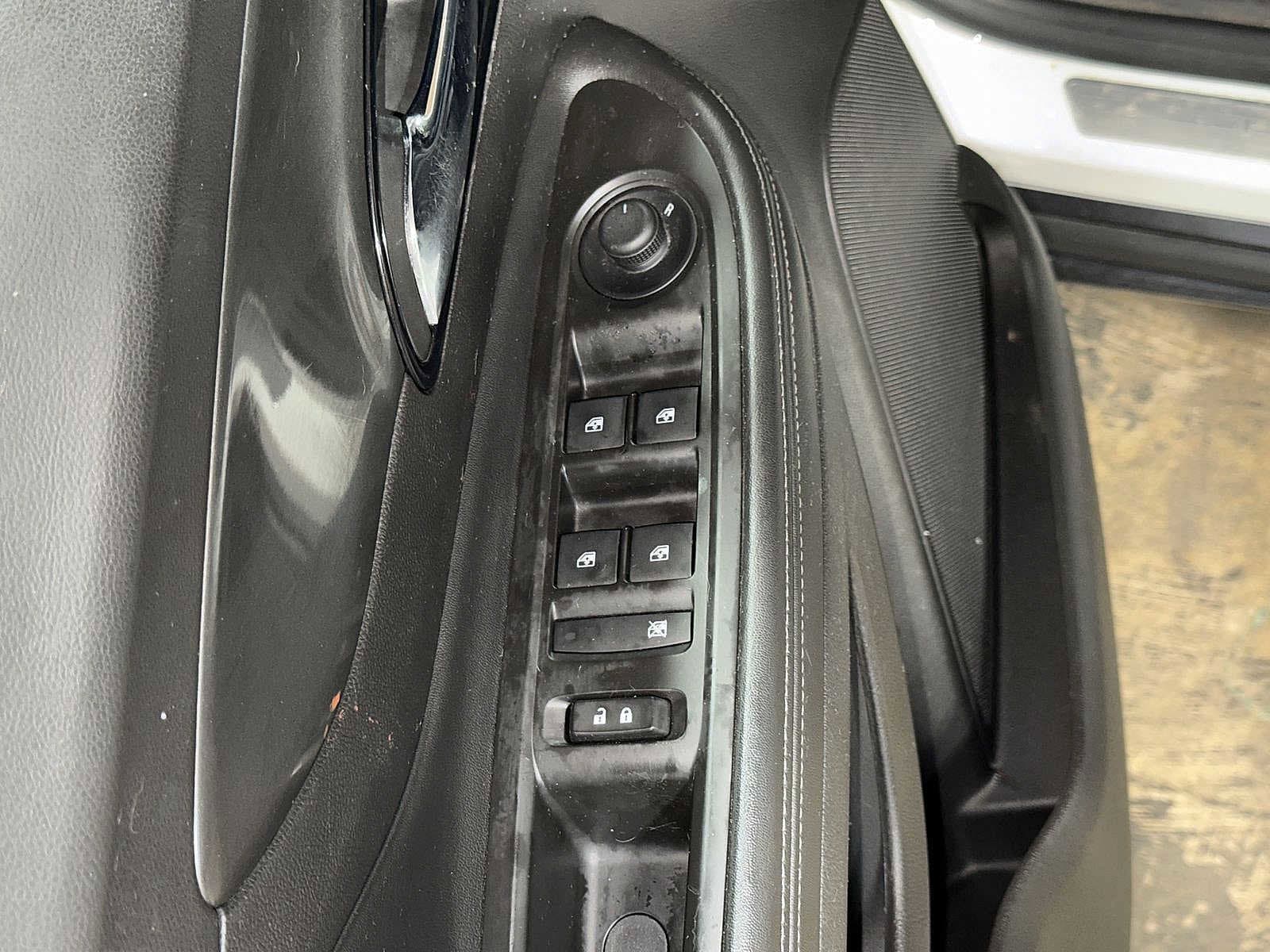 Thumbnail: 2018 Buick Encore - 21