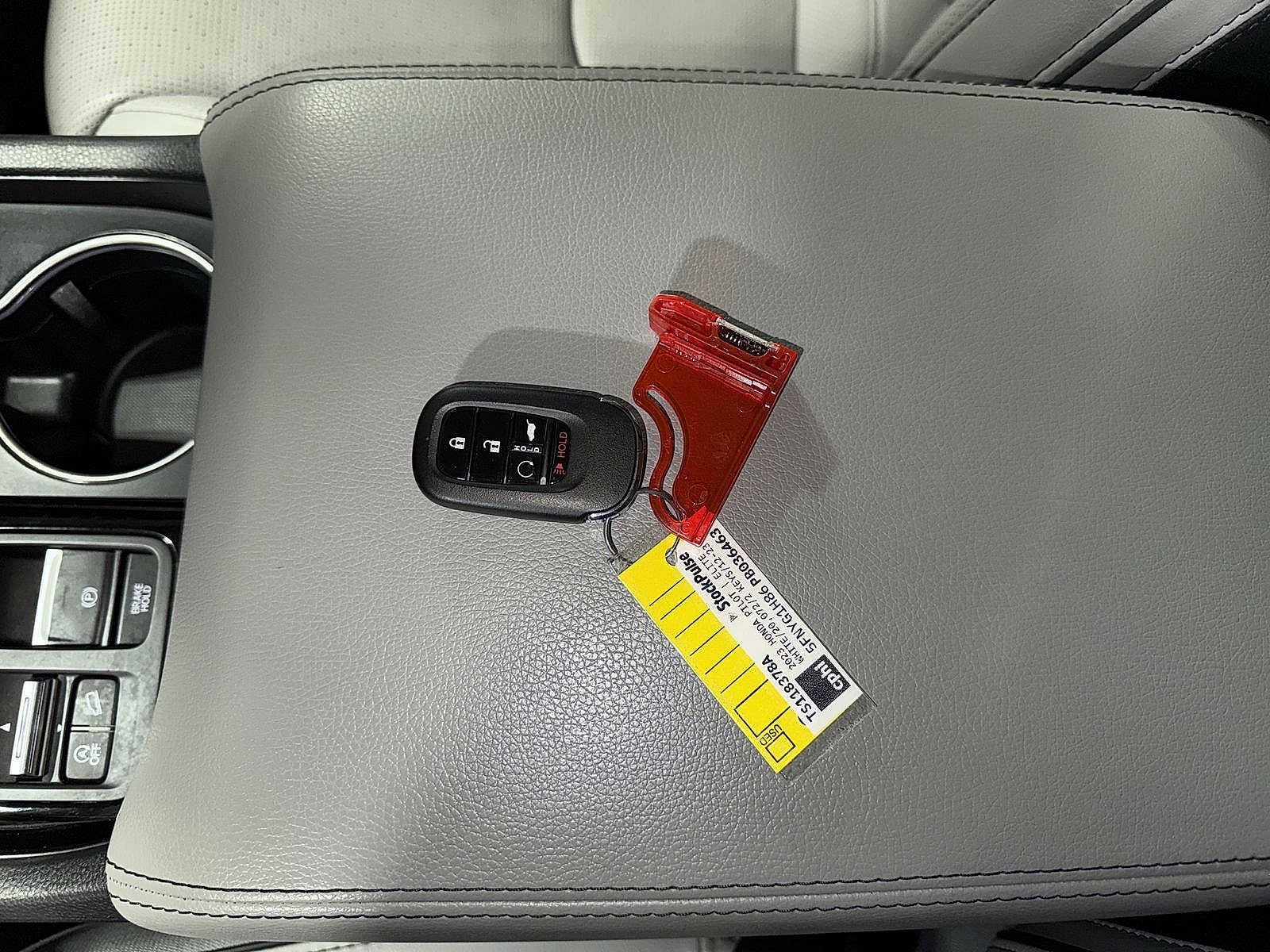 Thumbnail: 2023 Honda Pilot - 38