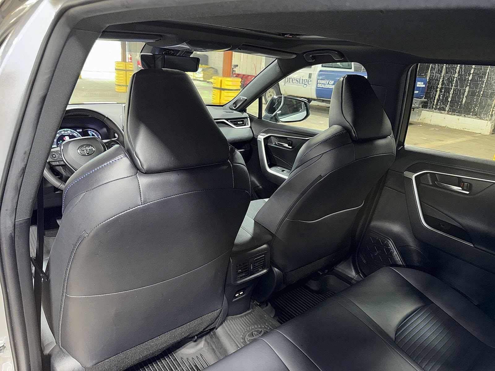 Thumbnail: 2021 Toyota RAV4 - 29
