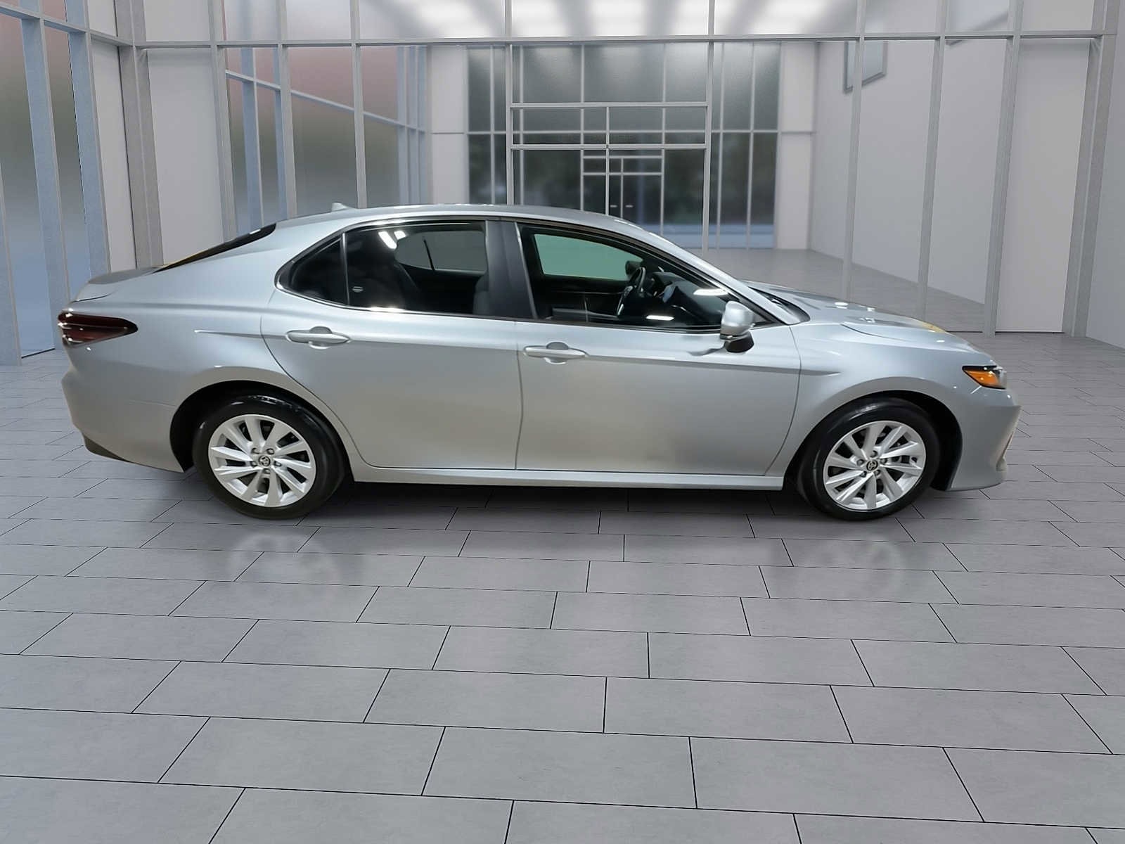 Thumbnail: 2023 Toyota Camry - 9