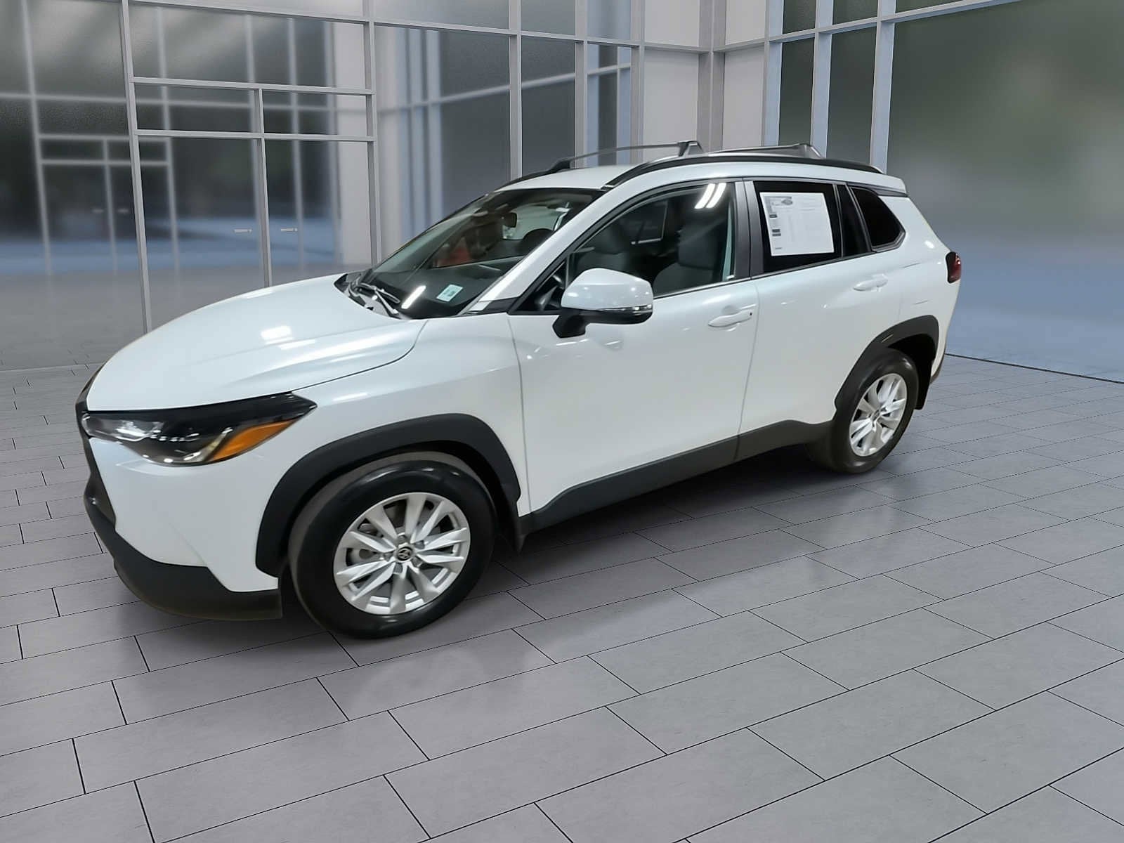 Thumbnail: 2023 Toyota Corolla Cross - 4