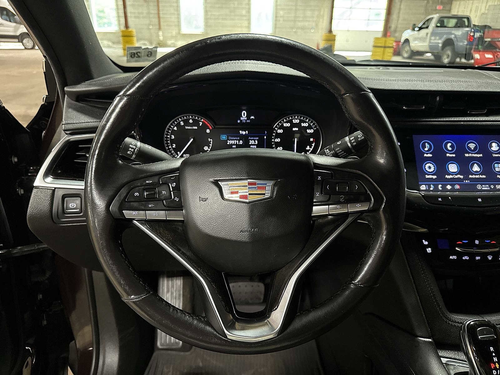 Thumbnail: 2021 Cadillac XT6 - 19