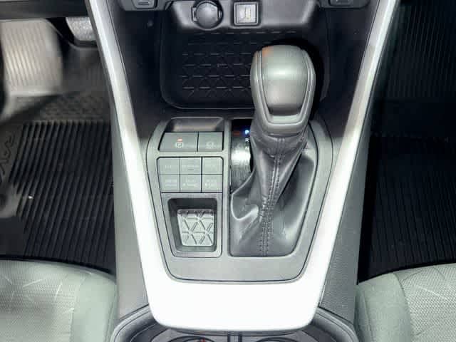 Thumbnail: 2024 Toyota RAV4 - 30