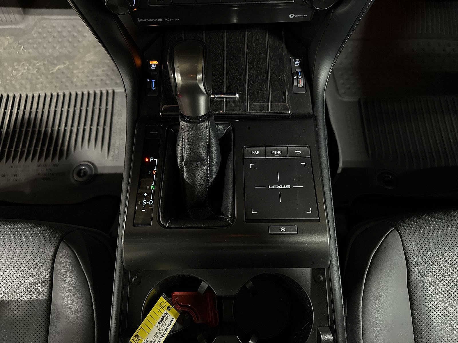 Thumbnail: 2023 Lexus GX - 34