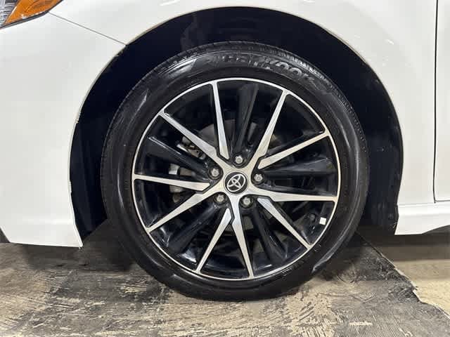 2022 Toyota Camry SE 10
