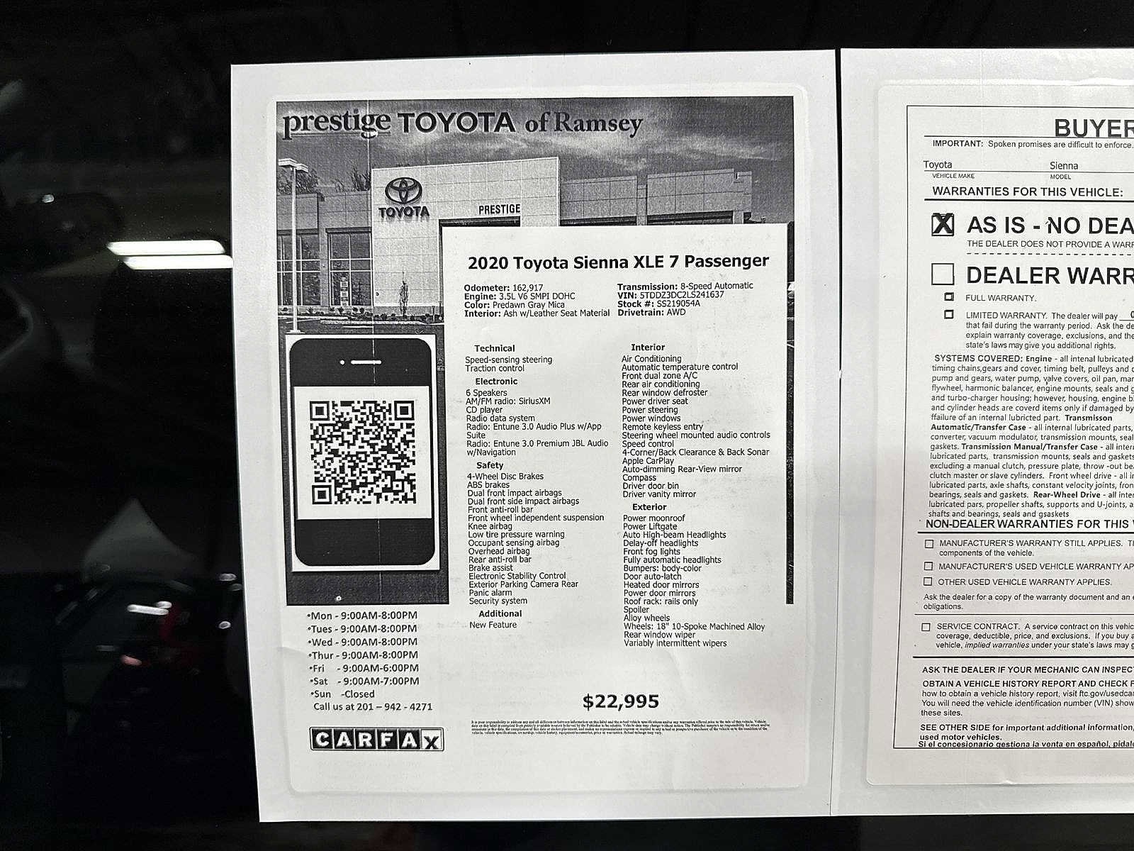 Thumbnail: 2020 Toyota Sienna - 12