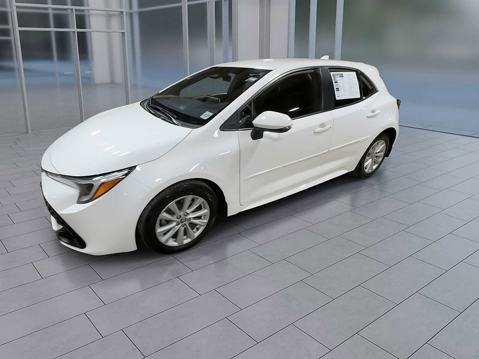 Thumbnail: 2023 Toyota Corolla - 4