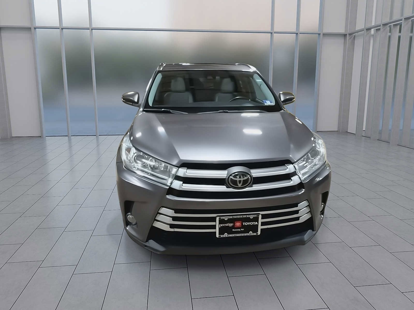 Thumbnail: 2019 Toyota Highlander - 3