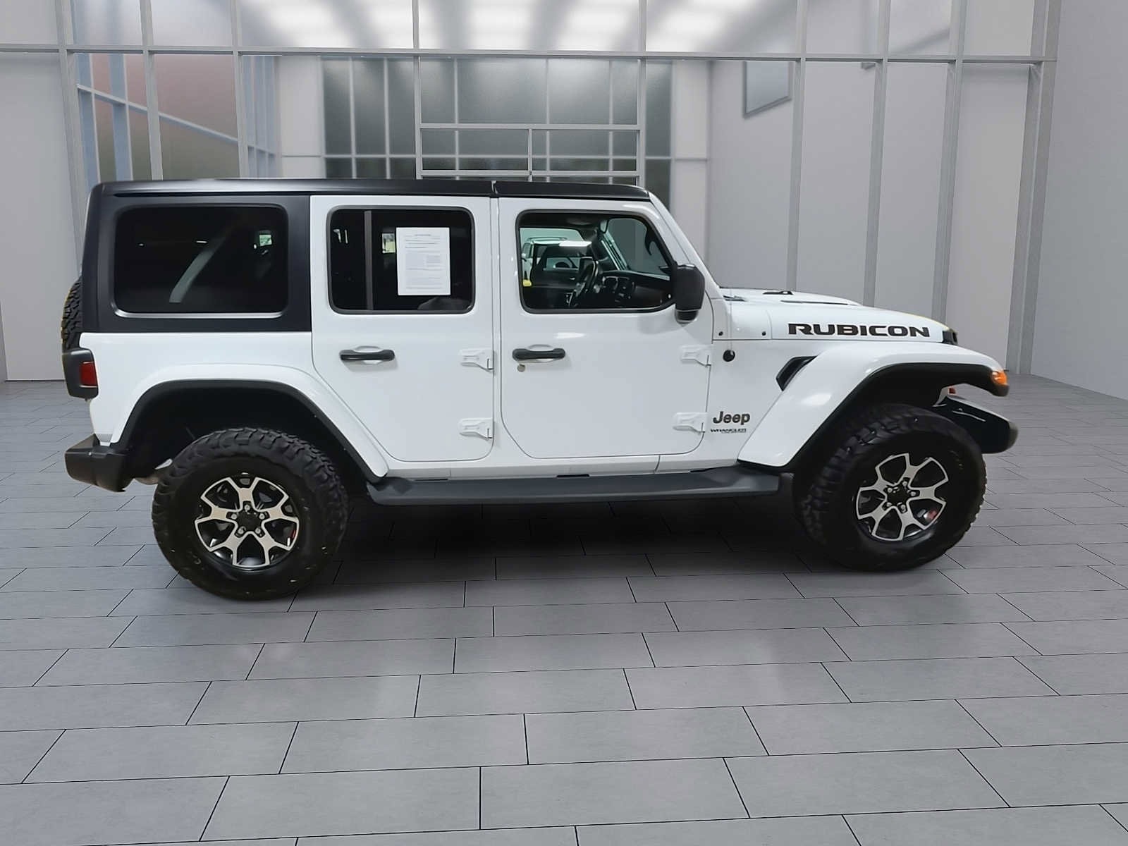 Thumbnail: 2021 Jeep Wrangler - 9