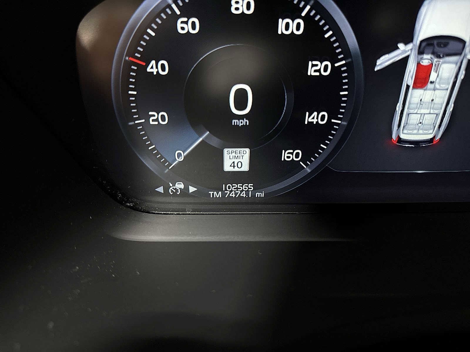 Thumbnail: 2019 Volvo XC90 - 20