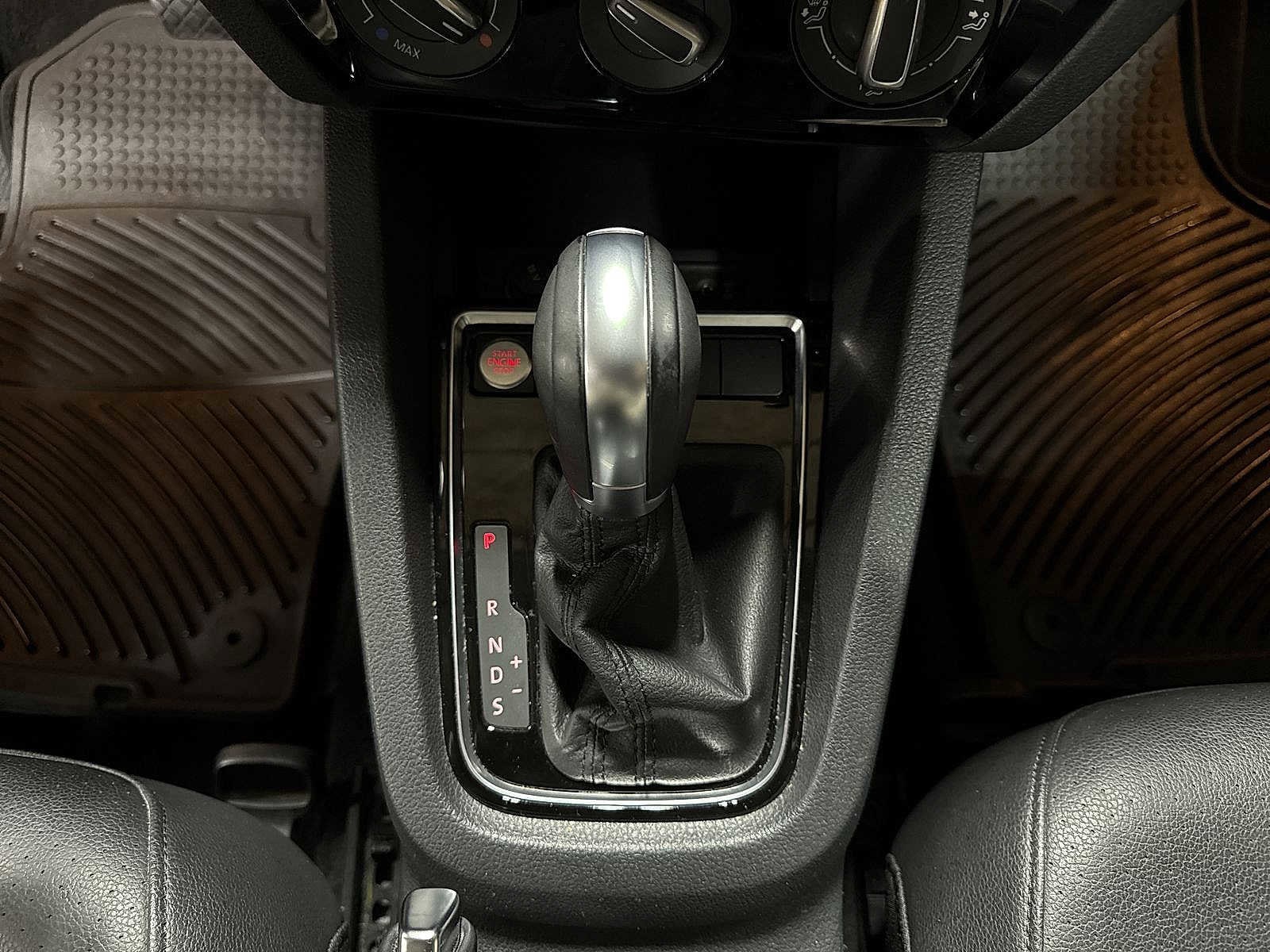 Thumbnail: 2016 Volkswagen Jetta - 31