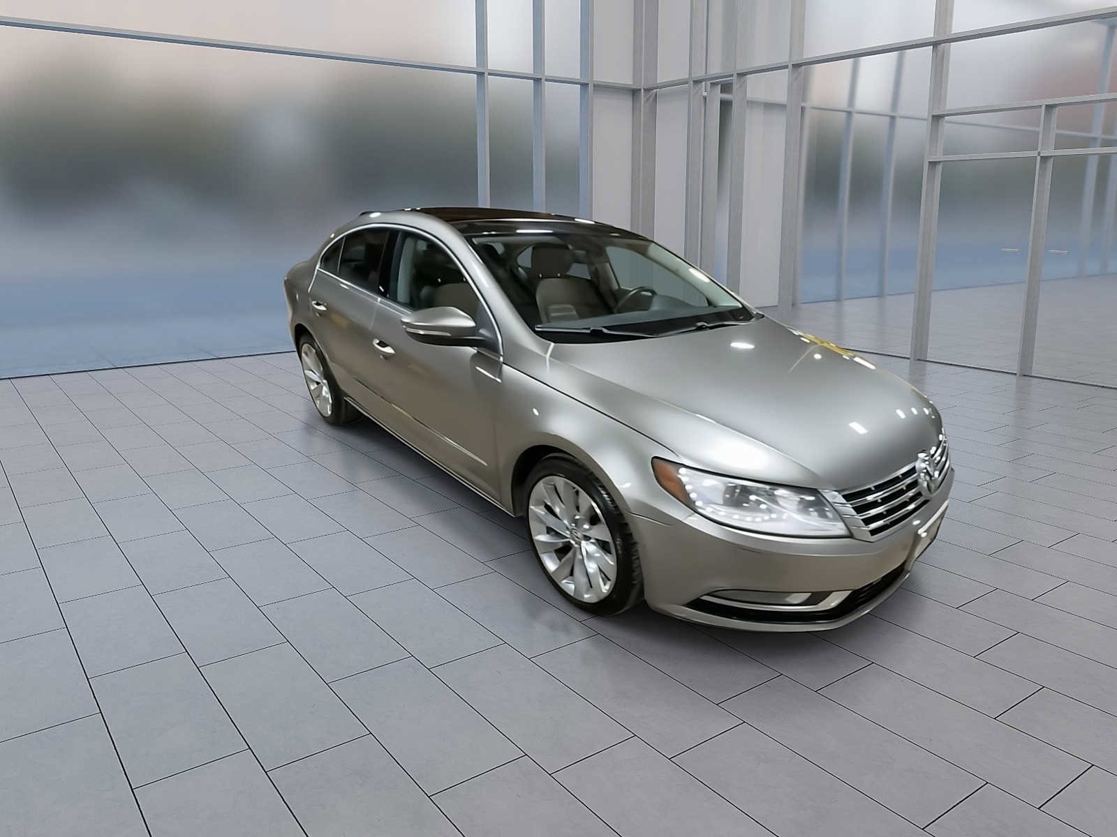 Thumbnail: 2013 Volkswagen CC - 2