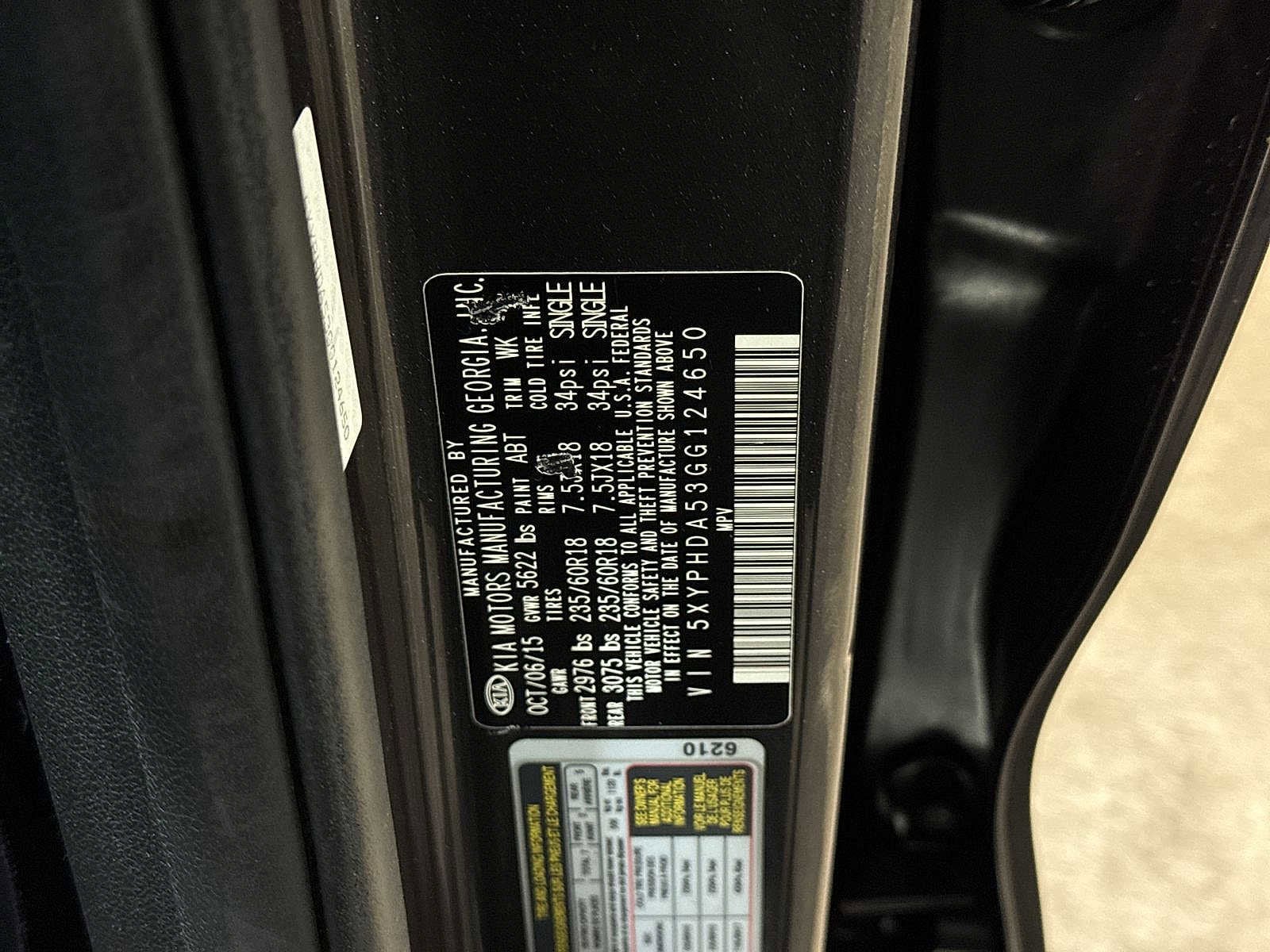 Thumbnail: 2016 Kia Sorento - 14