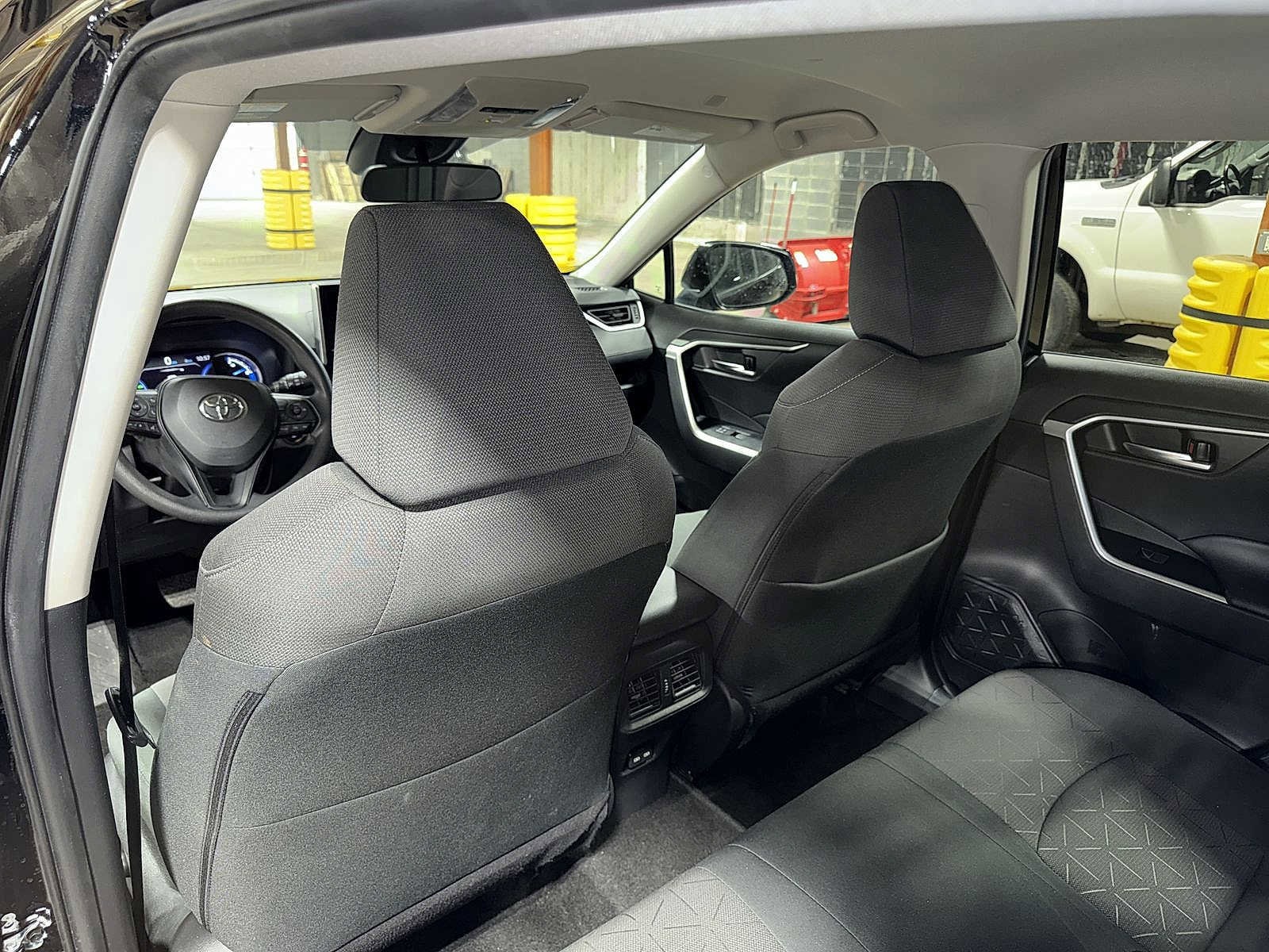 Thumbnail: 2024 Toyota RAV4 - 28