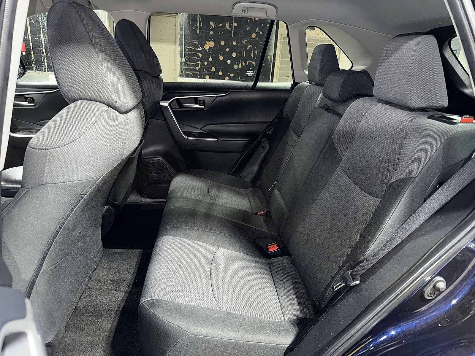 Thumbnail: 2025 Toyota RAV4 - 17