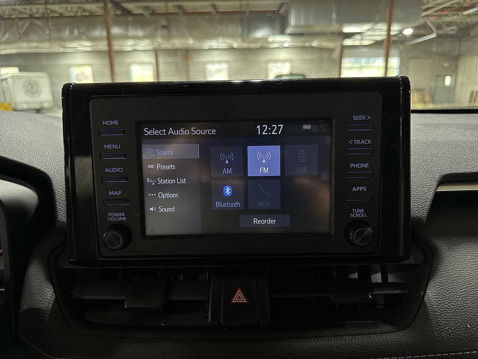 Thumbnail: 2019 Toyota RAV4 - 20