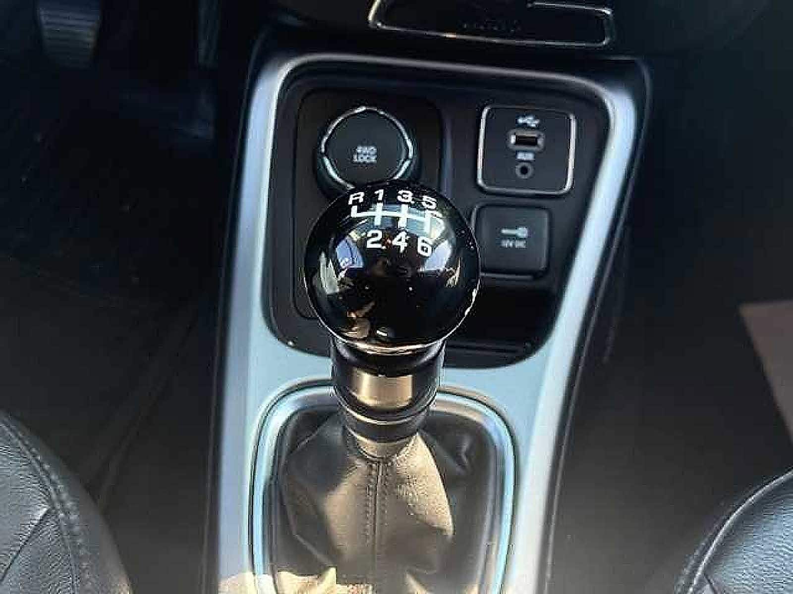Thumbnail: 2018 Jeep Compass - 9