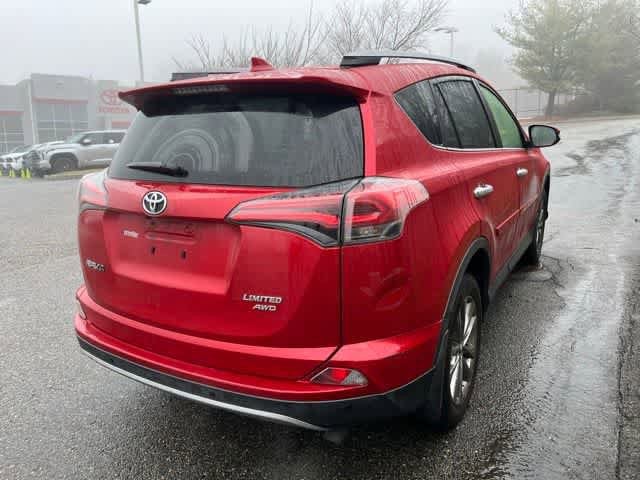 Thumbnail: 2017 Toyota RAV4 - 4