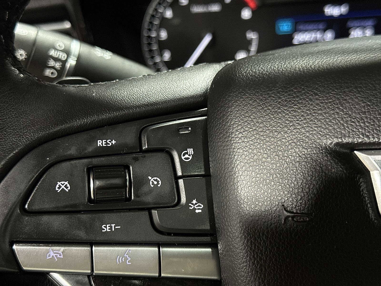 Thumbnail: 2021 Cadillac XT6 - 35