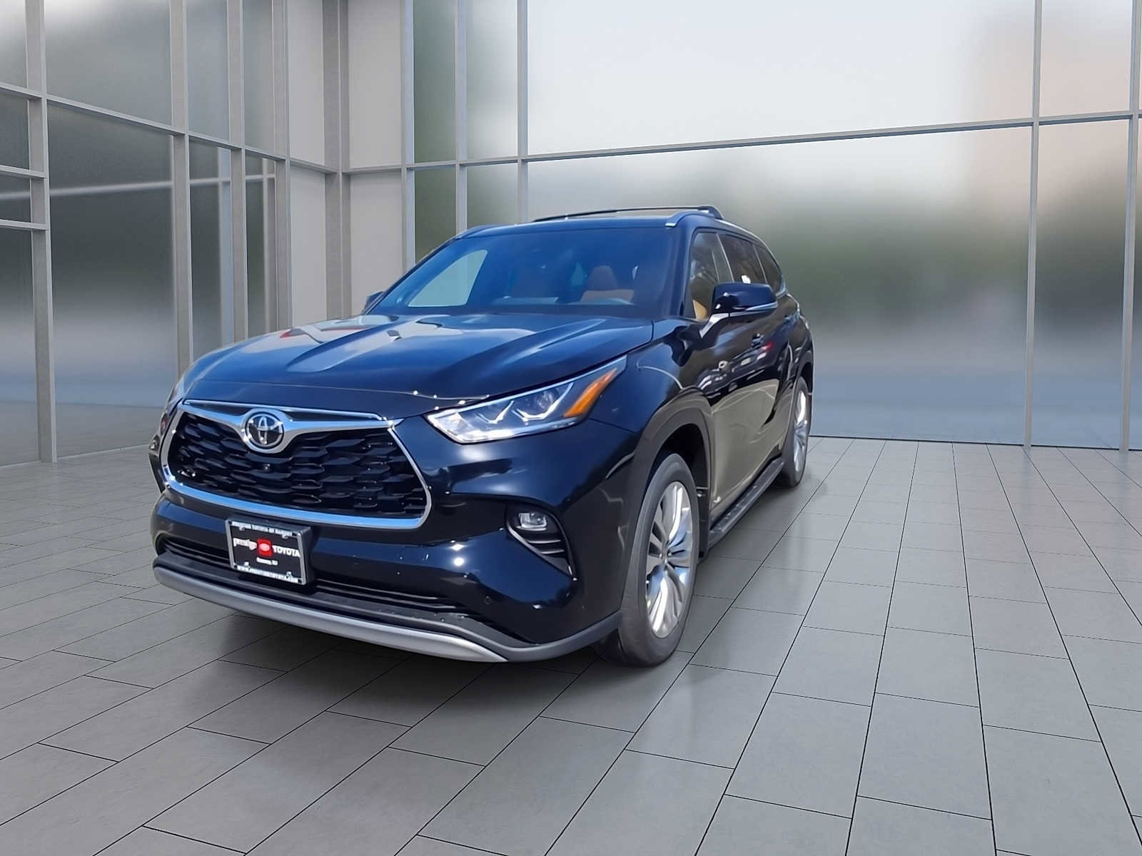 Thumbnail: 2026 Toyota Highlander - 4