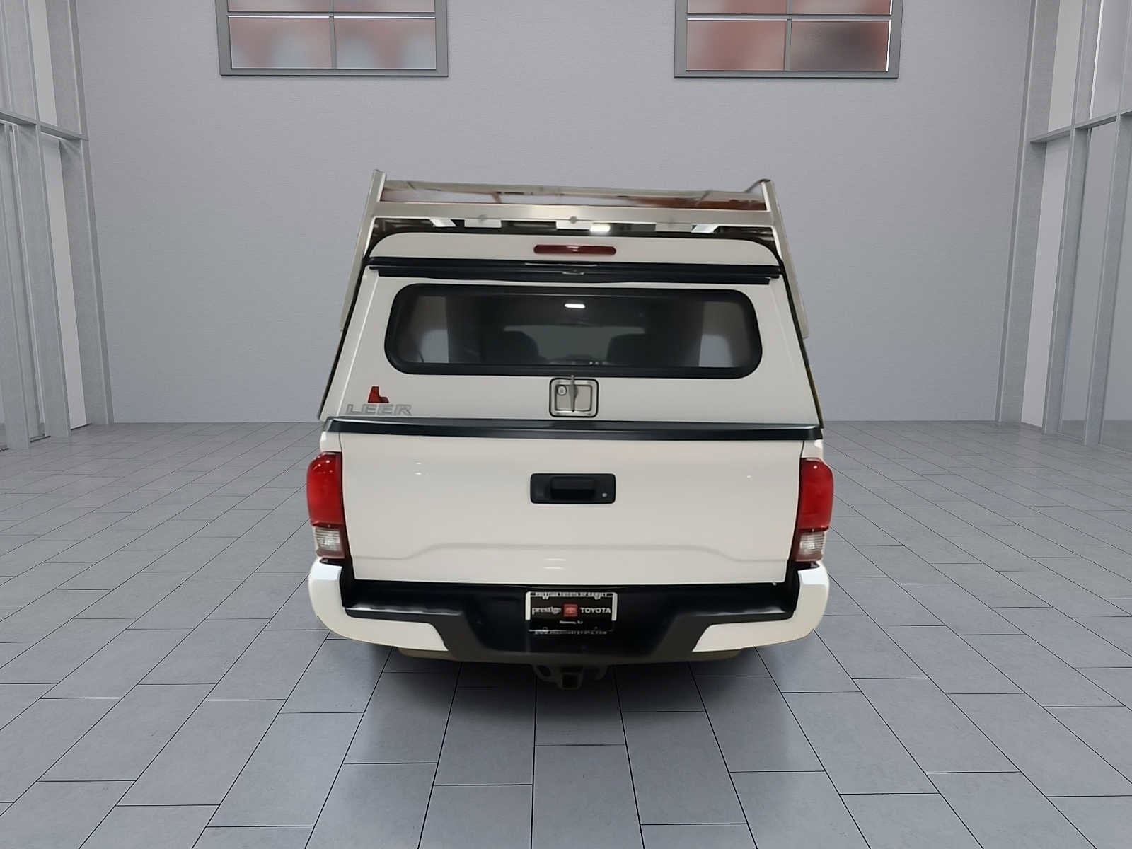 Thumbnail: 2021 Toyota Tacoma - 7