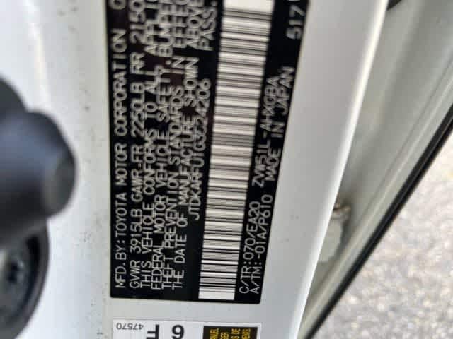 Thumbnail: 2016 Toyota Prius - 9