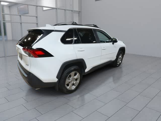 Thumbnail: 2023 Toyota RAV4 - 8