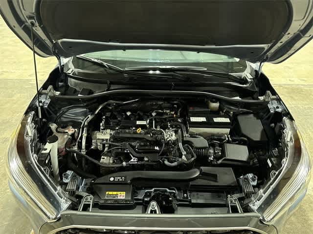 2024 Toyota Corolla Cross XLE 12