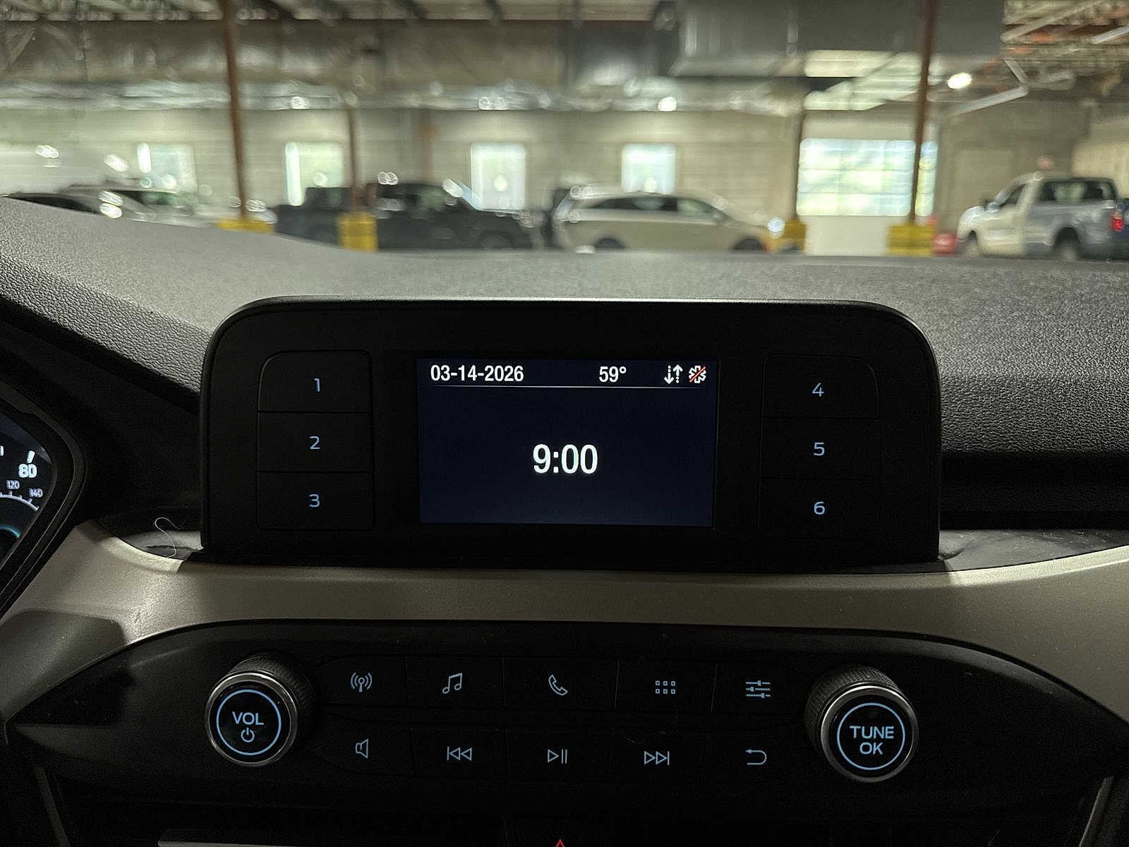 Thumbnail: 2022 Ford Escape - 18