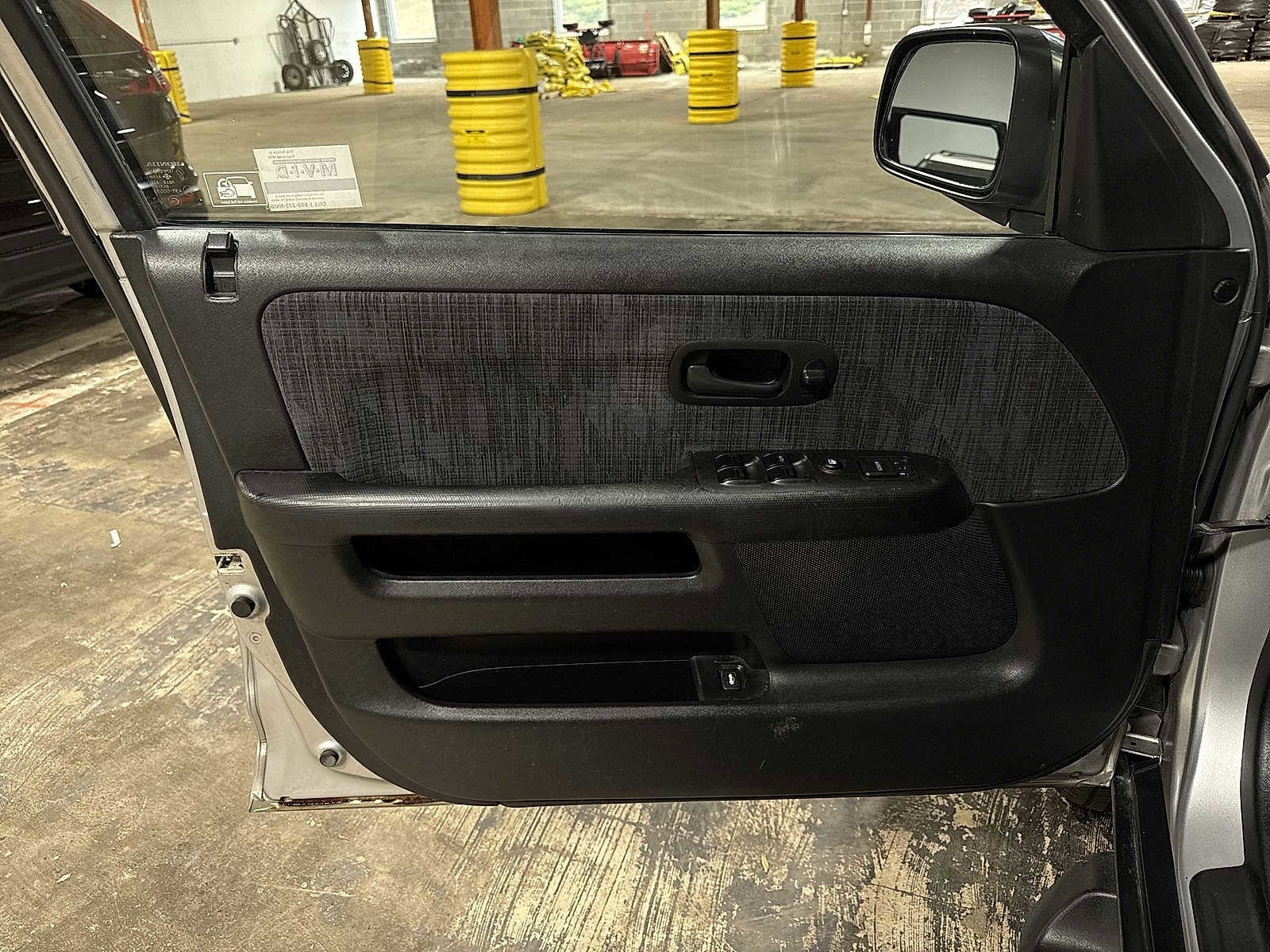 Thumbnail: 2002 Honda CR-V - 27