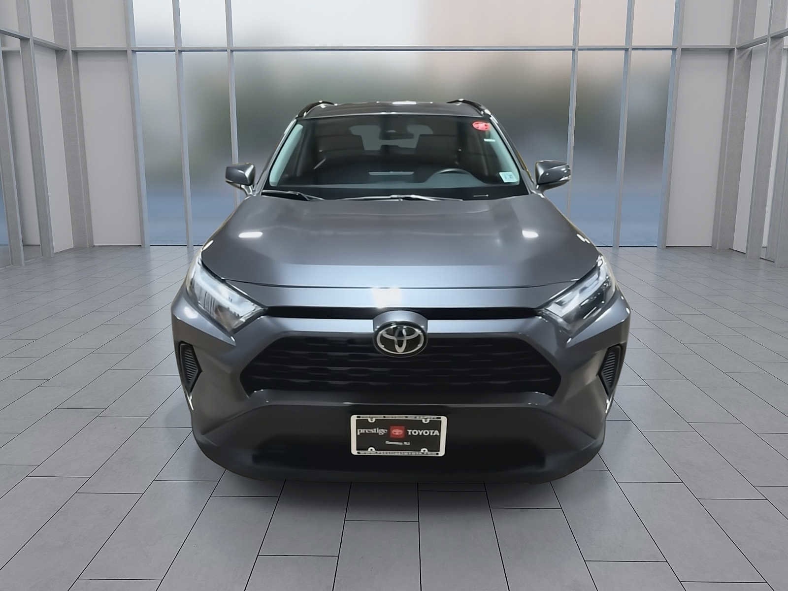 Thumbnail: 2022 Toyota RAV4 - 3