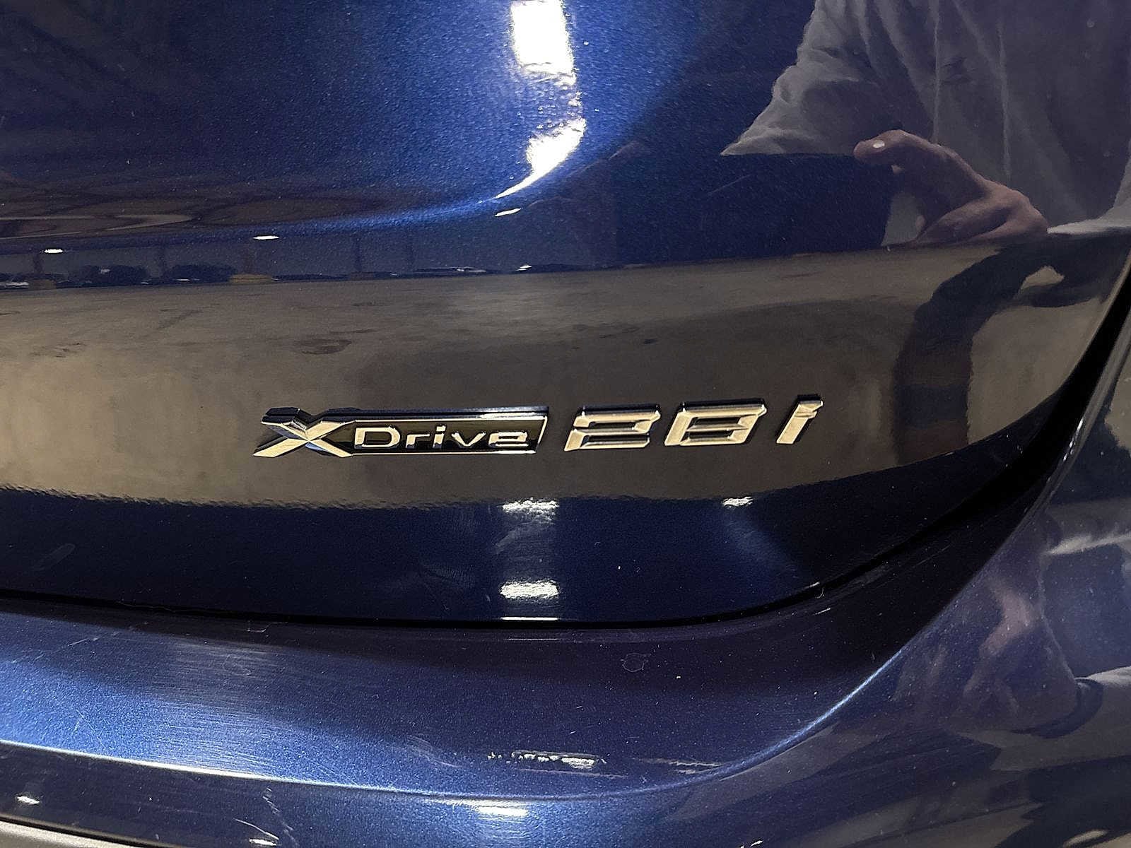 Thumbnail: 2019 BMW X1 - 27