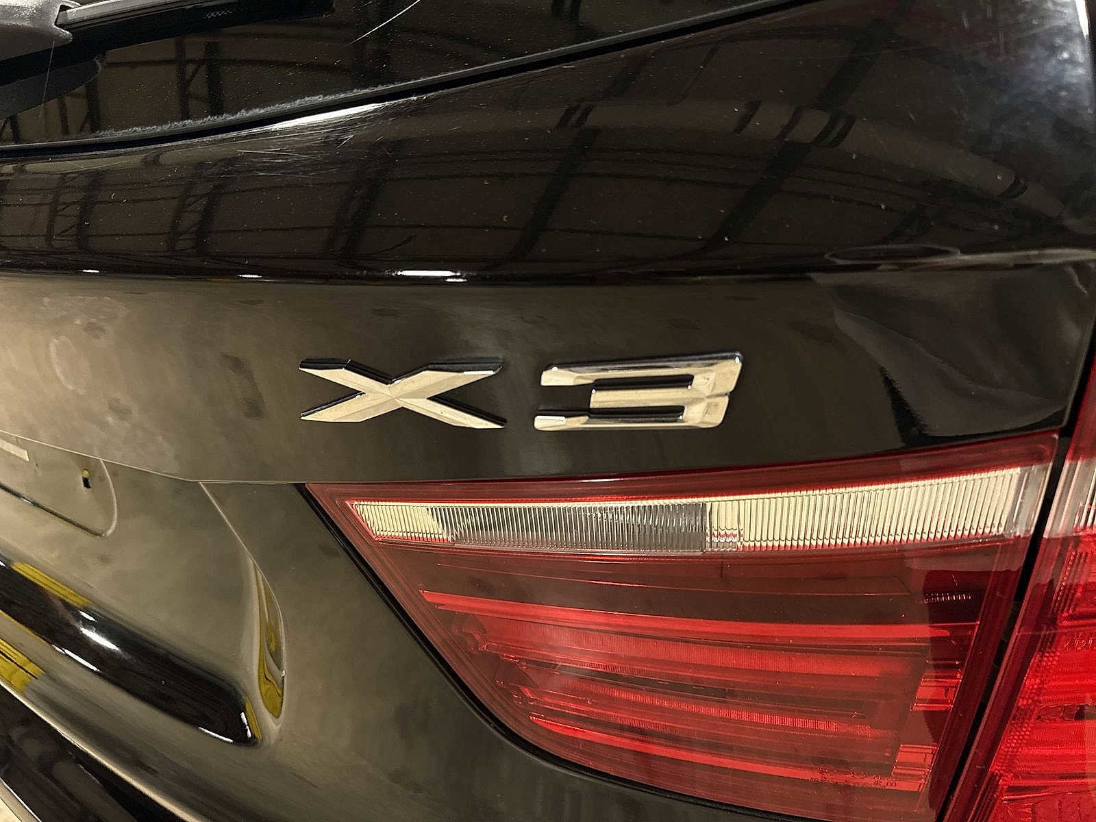 Thumbnail: 2012 BMW X3 - 28