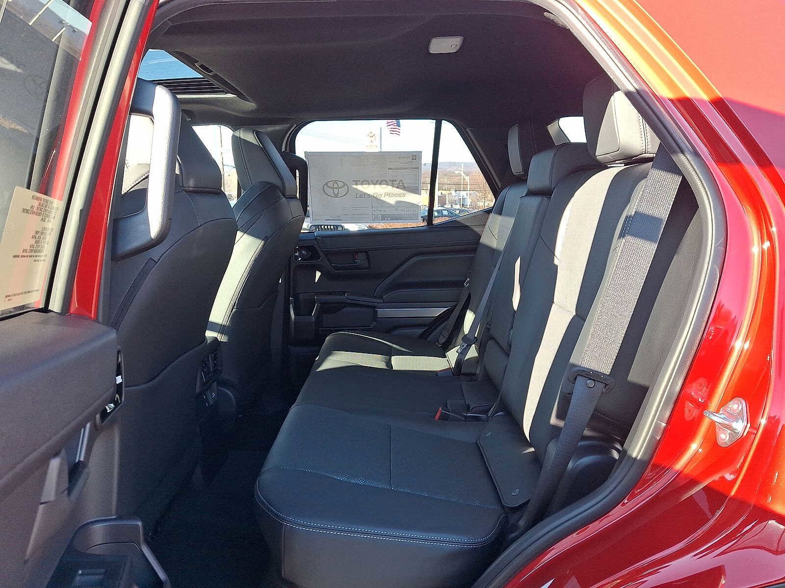 Thumbnail: 2026 Toyota 4Runner - 19