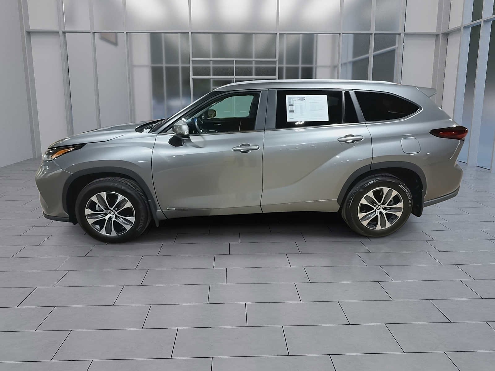 Thumbnail: 2026 Toyota Highlander - 5