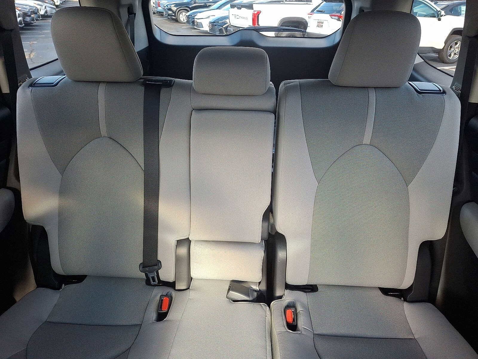 Thumbnail: 2026 Toyota Grand Highlander - 13