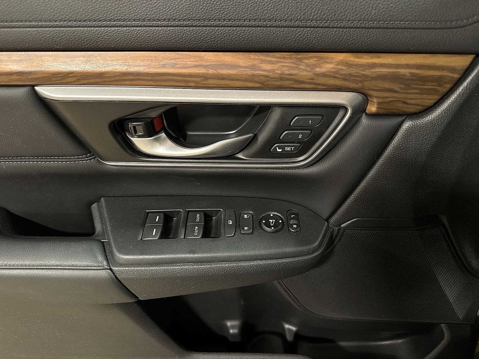 Thumbnail: 2019 Honda CR-V - 22