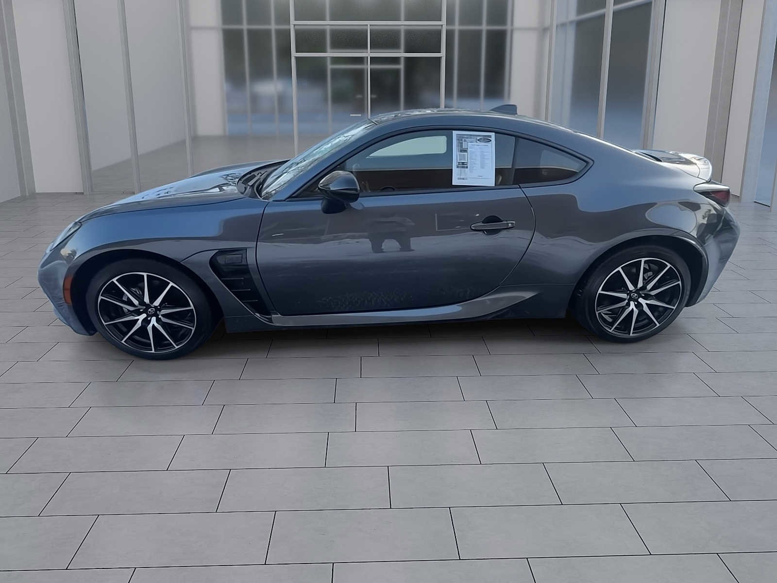 Thumbnail: 2023 Toyota GR86 - 5