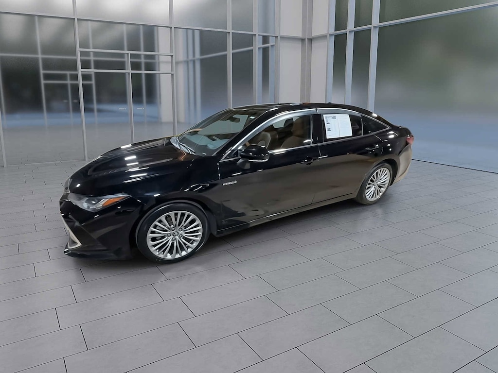 Certified 2020 Toyota Avalon Hybrid Limited Sedan