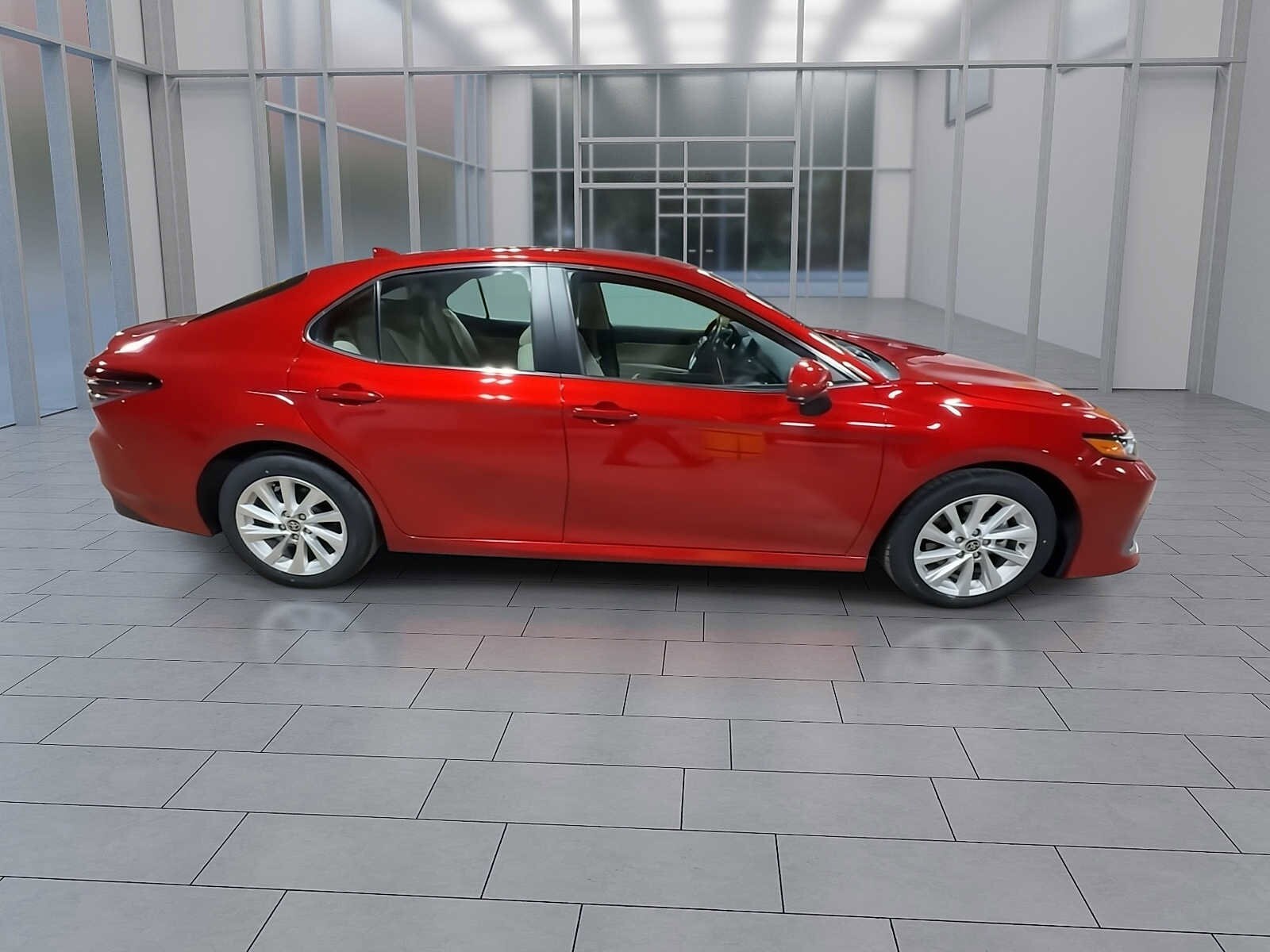 Thumbnail: 2024 Toyota Camry - 9